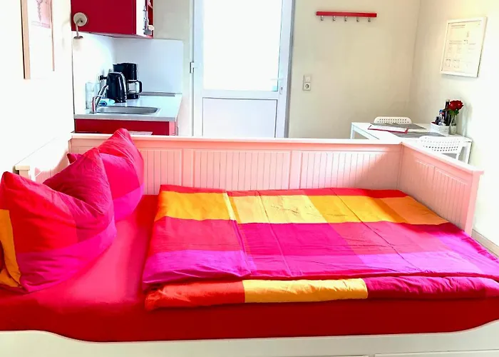 die Senfbude - Klein aber fein - wunderschönes Studio-Apartment mit Terrasse und Stellplatz