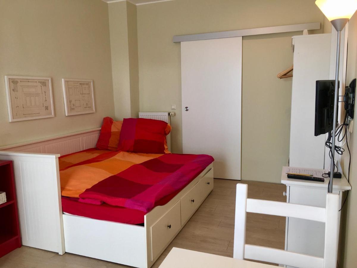 Senfbude - Klein Aber Fein - Wunderschoenes Studio-apartment Mit Terrasse Und Stellplatz Apartment *