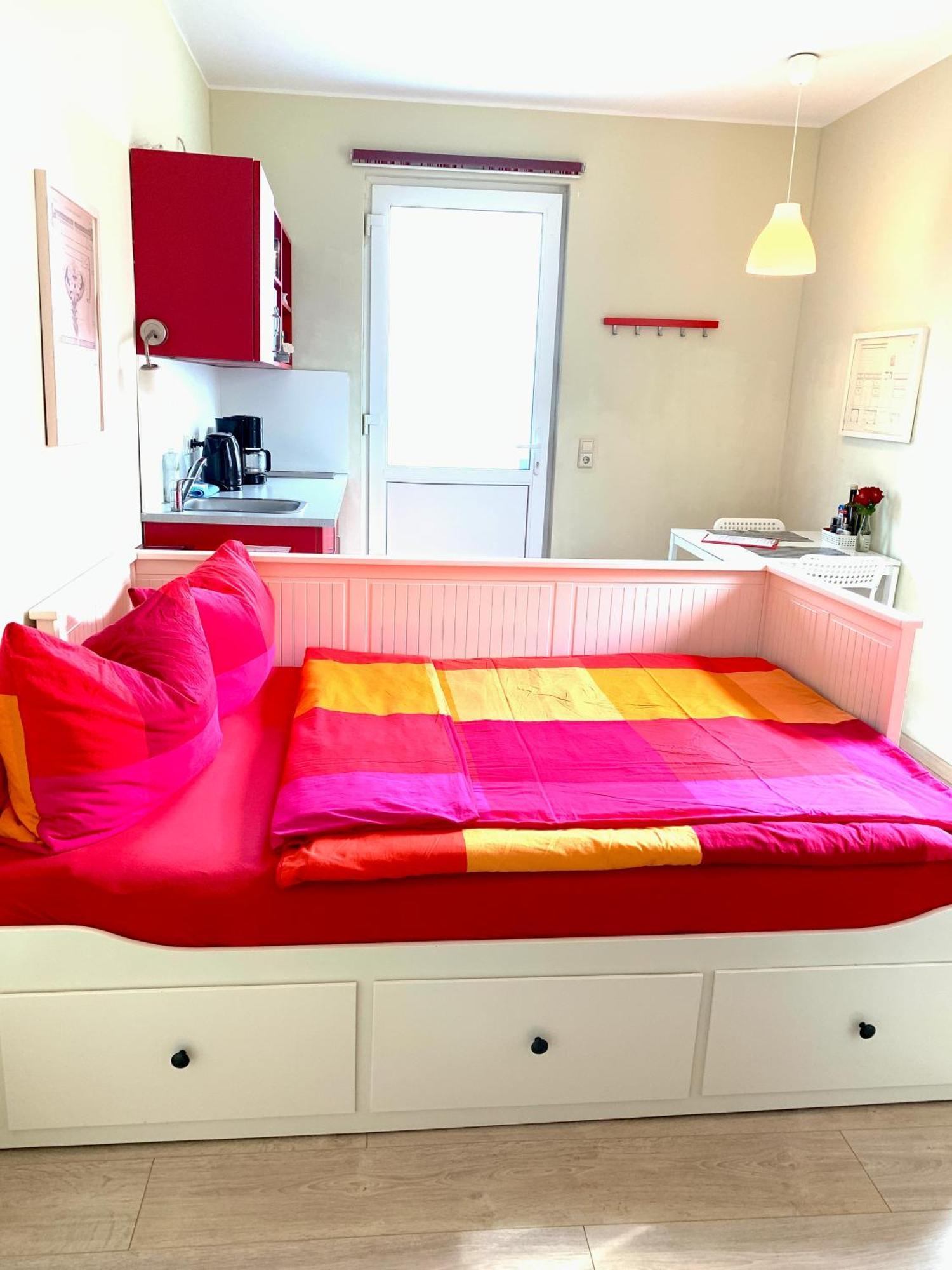 Senfbude - Klein Aber Fein - Wunderschoenes Studio-apartment Mit Terrasse Und Stellplatz Apartment
