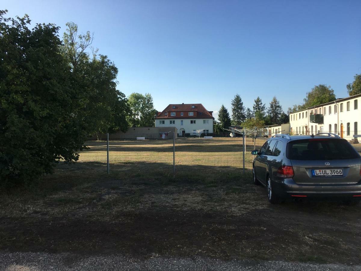 Senfbude - Klein Aber Fein - Wunderschoenes Studio-apartment Mit Terrasse Und Stellplatz Apartment Leipzig
